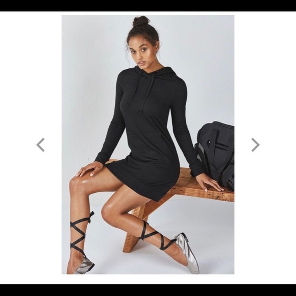 Fabletics Yukon Dress